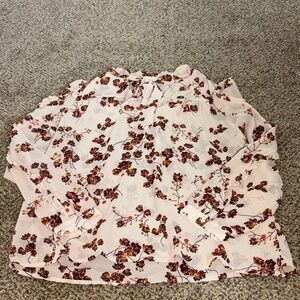 Lucky Brand Tie-Neck Floral Blouse in Peach with Brown Floral Print Small